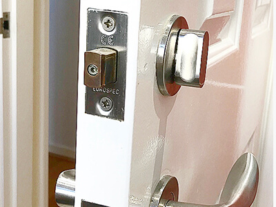 Door latch Joinery